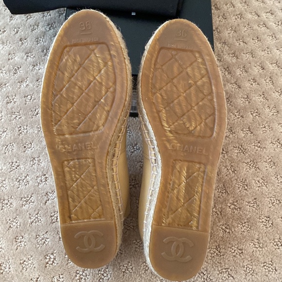 ❌NOT AVAILABLE ❌ CHANEL double espadrilles beige/black with studs - Picture 5 of 16